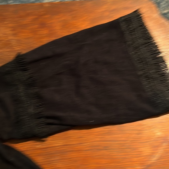 Hannah Fringe Trimmed Thin Cardigan - Picture 7 of 8